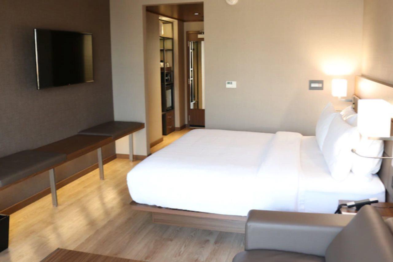 Ac Hotel By Marriott Salt Lake City Downtown Екстер'єр фото